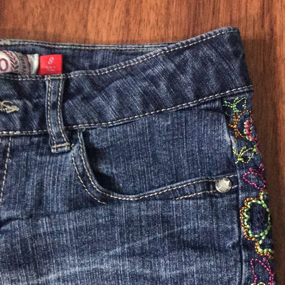 Girls Jean Shorts - Picture 5 of 7
